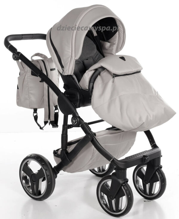 5066.jpg Wózek dziecięcy Junama Diamond Basic v3 2w1, z opcją 3w1 lub 4w1- fotelik z adapterem - zdjęcie 70