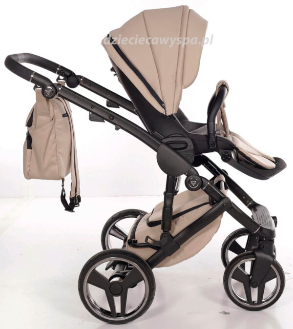 5080.jpg Wózek dziecięcy Junama Diamond Basic v3 2w1, z opcją 3w1 lub 4w1- fotelik z adapterem - zdjęcie 45